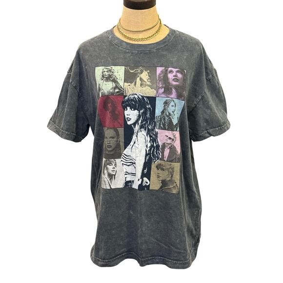 TAYLOR SWIFT 2023 Eras Tour Concert Gray Tee T-Shirt Top size M - Picture 1 of 5